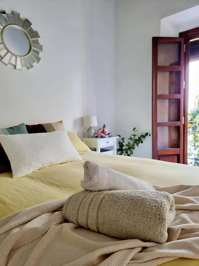 Apartment Hostfy Mercado De Triana Seville