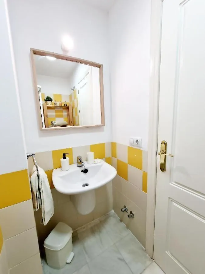 Hostfy Mercado De Triana Apartment Seville 0*,