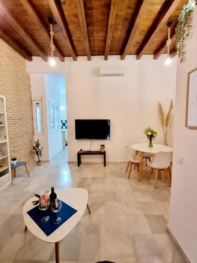 Hostfy Mercado De Triana Seville